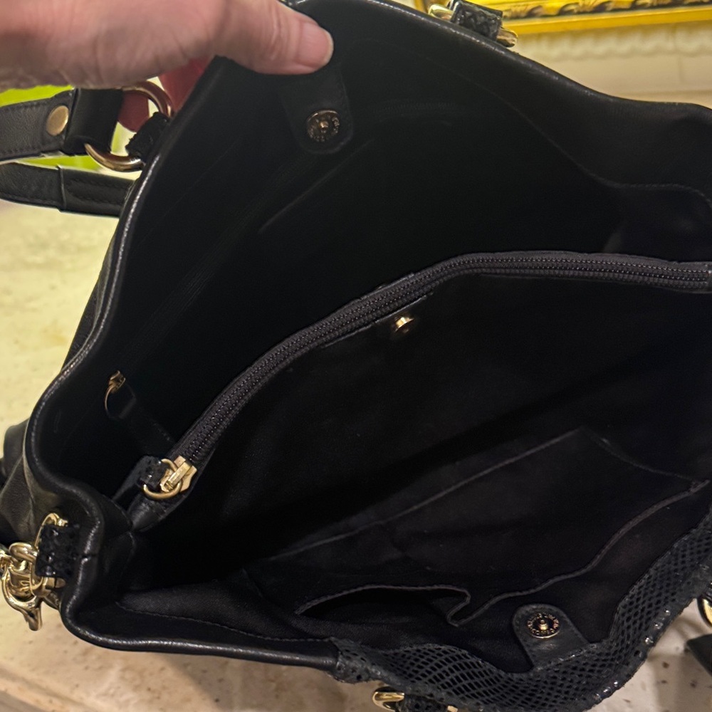 Coach Black Leather Shoulder Bag - Picture 13 of 16